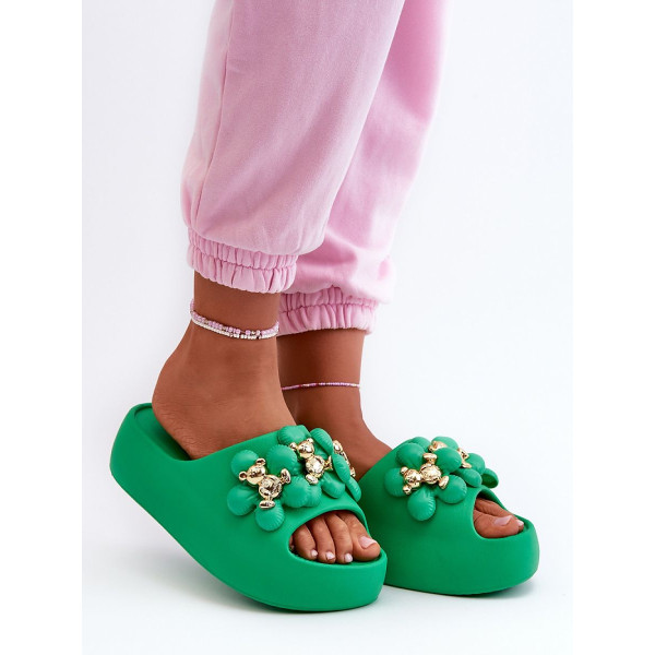  Clacquettes model 198599 Step in style 